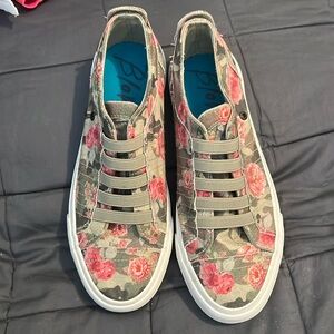 Floral Blowfish Malibu sneakers